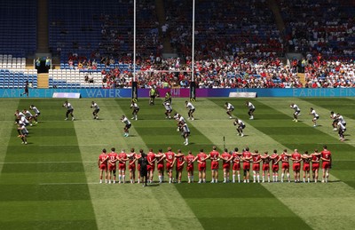 040726 - Fiji v Wales, Nations Championship - The Wales team face up to the Fijian Cibi ahead of kick off