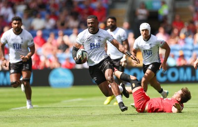 040726 - Fiji v Wales, Nations Championship - Jiuta Wainiqolo of Fiji breaks away