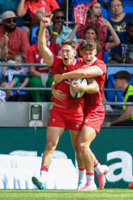 040726 - Fiji v Wales - Nations Championship - Josh Adams of Wales celebrates scoring a try with team mates