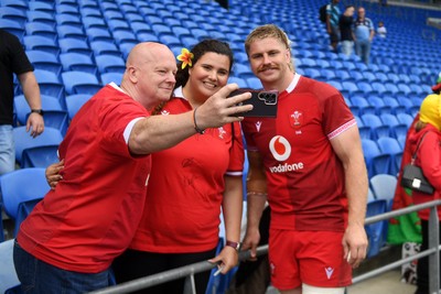 040726 - Fiji v Wales - Nations Championship - Aaron Wainwright of Wales with fans at full time