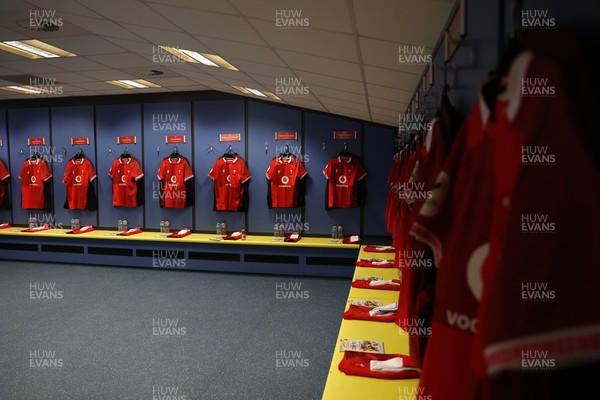 040726 - Fiji v Wales - Nations Championship - Wales Dressing Room before the game