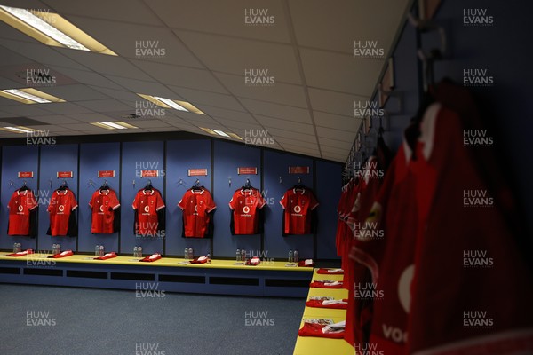 040726 - Fiji v Wales - Nations Championship - Wales Dressing Room before the game