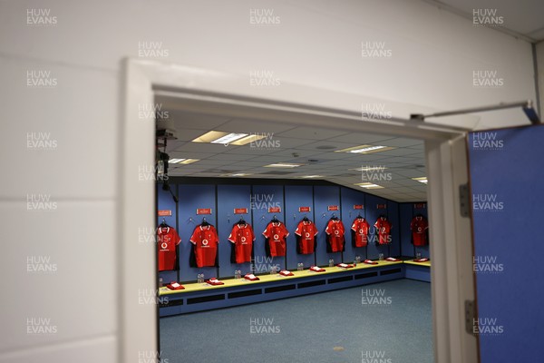 040726 - Fiji v Wales - Nations Championship - Wales Dressing Room before the game