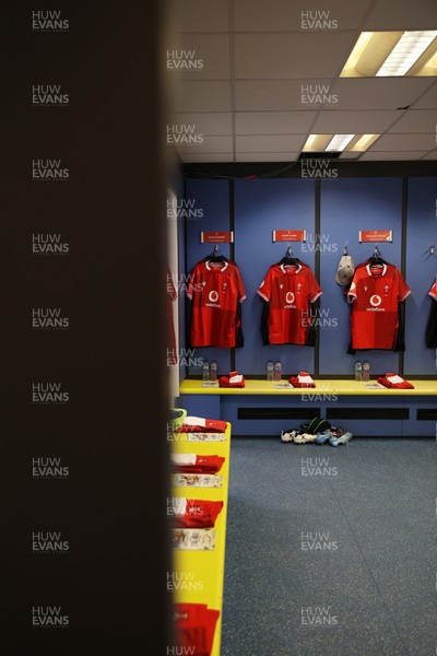 040726 - Fiji v Wales - Nations Championship - Wales Dressing Room before the game