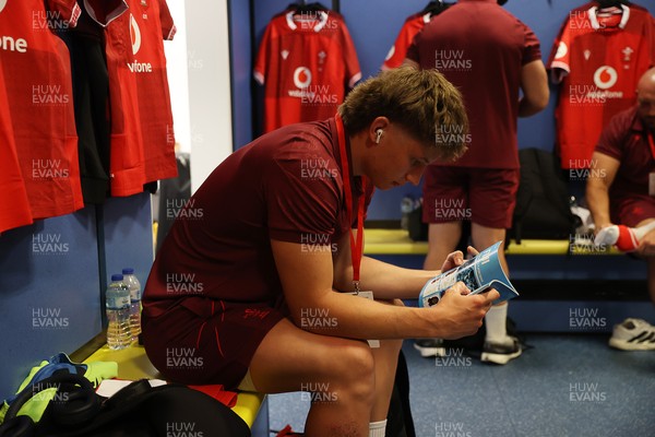 040726 - Fiji v Wales - Nations Championship - Ellis Mee in the dressing room before the game