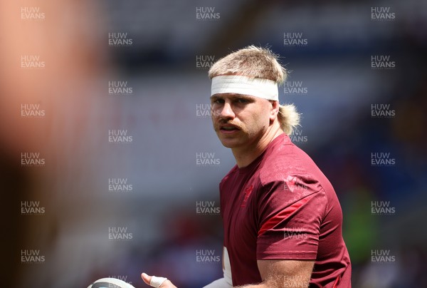 040726 - Fiji v Wales - Nations Championship - Aaron Wainwright of Wales during the warm up