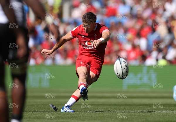 040726 - Fiji v Wales - Nations Championship - Dan Edwards of Wales kicks a penalty
