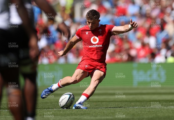 040726 - Fiji v Wales - Nations Championship - Dan Edwards of Wales 