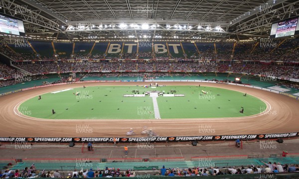 10.07.10 - FIM British Speedway Grand Prix The Millennium Stadium in Cardiff hosts the event for the 10th year 