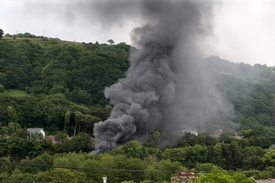 Fire & Explosions in Pontypridd 130618