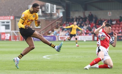 260425 - Fleetwood Town v Newport County - Sky Bet League 2 - Kyle Hudlin of Newport takes a shot on goal