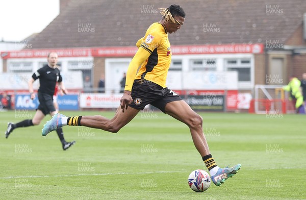 260425 - Fleetwood Town v Newport County - Sky Bet League 2 - Kyle Hudlin of Newport takes a shot on goal