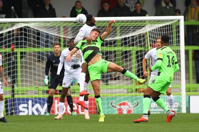 061018 - Forest Green Rovers v Newport County - EFL SkyBet League 2 - Tyreeq Bakinson of Newport County beats Paul Digby of Forest Green Rovers to a high ball 