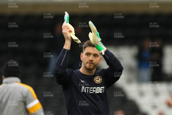 061018 - Forest Green Rovers v Newport County - EFL SkyBet League 2 - Joe Day of Newport County applauds the travelling fans after the game