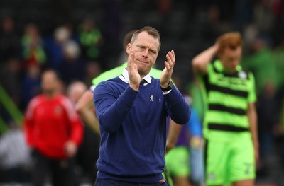 141017 Forest Green Rovers v Newport County - EFL SkyBet League 2 - Manager of Newport County Mike Flynn salutes the travelling support at the end of the game