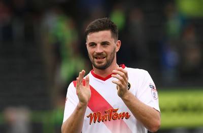 141017 Forest Green Rovers v Newport County - EFL SkyBet League 2 - Padraig Amond of Newport County salutes the travelling support at the end of the game