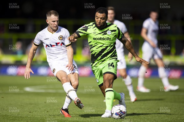 190823 - Forest Green Rovers v Newport County - Sky Bet League 2 - Bryn Morris of Newport County in action against Troy Deeney of Forest Green Rovers