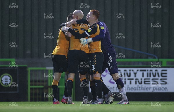 230521 - Forest Green Rovers v Newport County - SkyBet League Two Play off Semi-Final, Second Leg - Newport County players celebrate the win at the end of the match