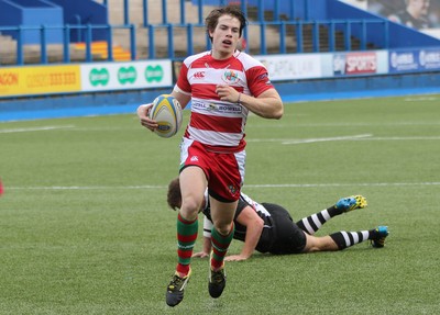 280816 - National Fosters 7s - Llandovery's Rhodri Davies races in to score the first try of the mens tournament as Llandovery