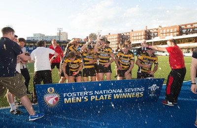 280816 - National Foster's 7s, Plate Final - The Dragons celebrate winning the Plate Final of the Foster's National 7s