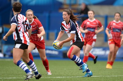 300815 - Fosters national 7s 2015 -Robyn Wilkins of Ospreys gets the ball away