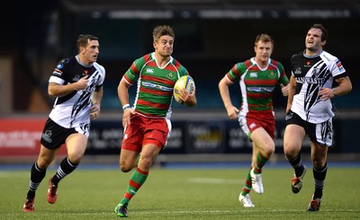 300815 - Fosters National 7s 2015 -Matthew Jacobs of Llandovery scores try