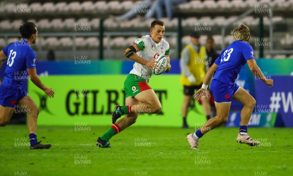040723 - France v Wales - World Rugby U20 Championship - Louie Hennessey of Wales tries to break through the French defence