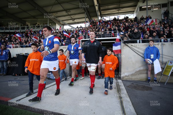 030219 - France U20s v Wales U20s - U20s 6 Nations Championship - Tommy Reffell of Wales walks out onto the pitch