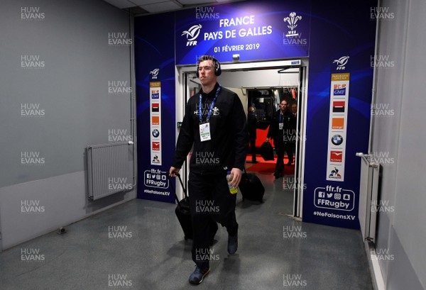010219 - France v Wales - Guinness 6 Nations 2019 - Adam Beard of Wales arrives