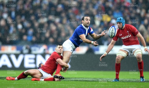 010219 - France v Wales - Guinness 6 Nations 2019 - Morgan Parra of France is tackled by Tomos Williams of Wales