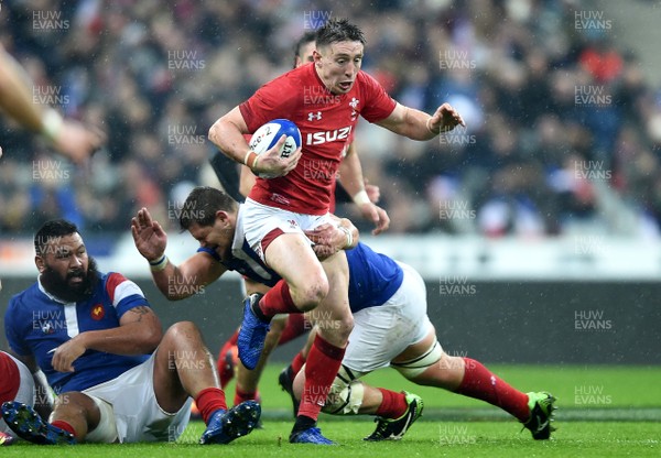 010219 - France v Wales - Guinness 6 Nations 2019 - Josh Adams of Wales is tackled by Louis Picamoles of France