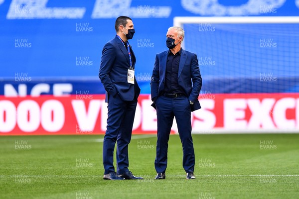 020621 - France v Wales - International Friendly - Franck Raviot goalkeeping coach of France and Didier Deschamps head coach of France