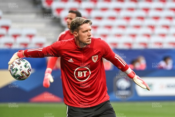 020621 - France v Wales - International Friendly - Wayne Hennessey of Wales warms up