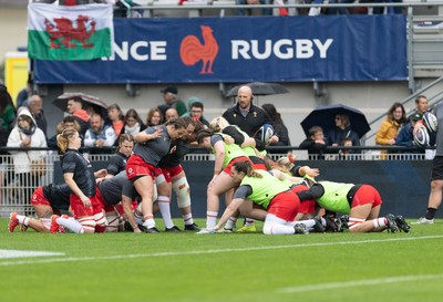 120425 - France v Wales, Guinness Women’s Six Nations 2025 - The Wales forwards during warm up