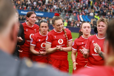 120425 - France v Wales, Guinness Women’s Six Nations 2025 - Georgia Evans of Wales, Kayleigh Powell of Wales, Hannah Jones of Wales, Sian Jones of Wales and Donna Rose of Wales  at the end of the match