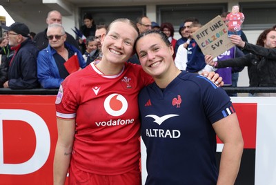 120425 - France v Wales, Guinness Women’s Six Nations 2025 - Carys Cox of Wales and Elisa Riffonneau of France at the end of the match