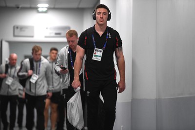 180323 - France v Wales - Guinness Six Nations - Josh Adams of Wales arrives