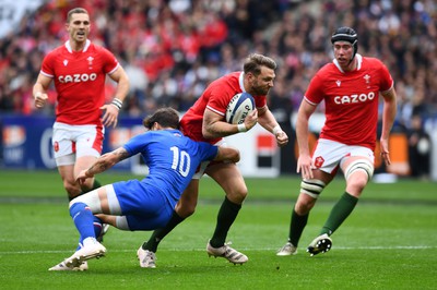 180323 - France v Wales - Guinness Six Nations - Dan Biggar of Wales is tackled by Romain Ntamack of France 