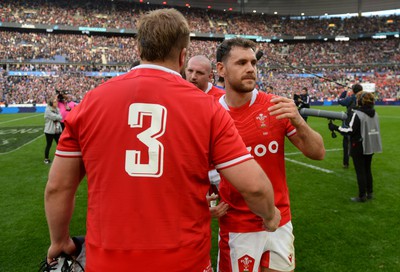 180323 - France v Wales - Guinness Six Nations - Tomas Francis and Tomos Williams of Wales at full time