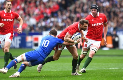 180323 - France v Wales - Guinness Six Nations - Dan Biggar of Wales