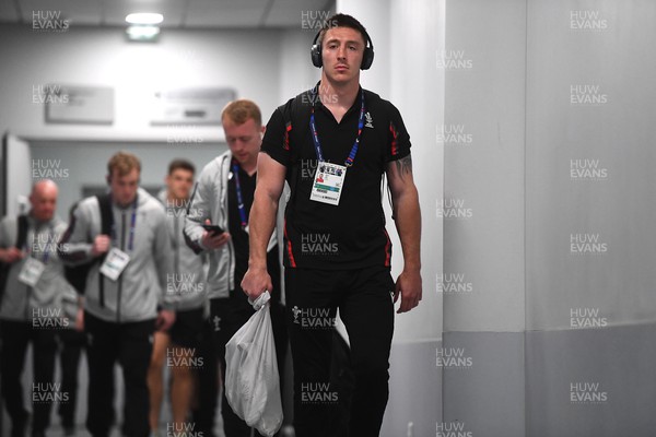 180323 - France v Wales - Guinness Six Nations - Josh Adams of Wales arrives