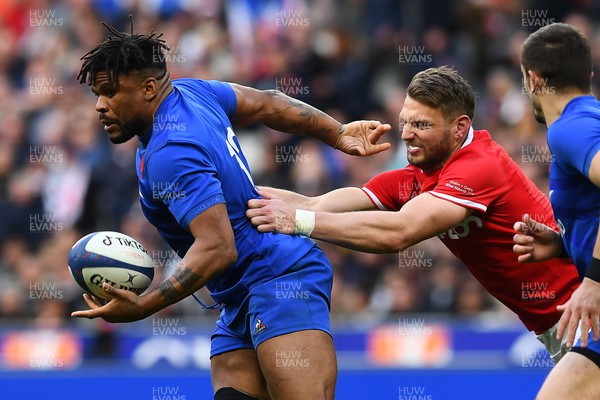 180323 - France v Wales - Guinness Six Nations - Jonathan Danty of France is tackled by Dan Biggar of Wales 