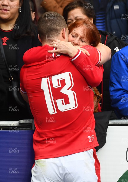 180323 - France v Wales - Guinness Six Nations - George North of Wales with his mother at full time