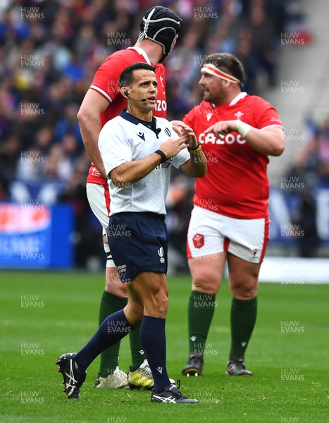 180323 - France v Wales - Guinness Six Nations - Referee Nic Berry