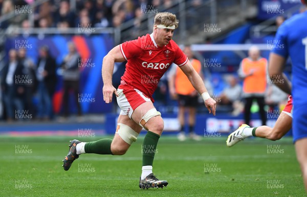 180323 - France v Wales - Guinness Six Nations - Aaron Wainwright of Wales