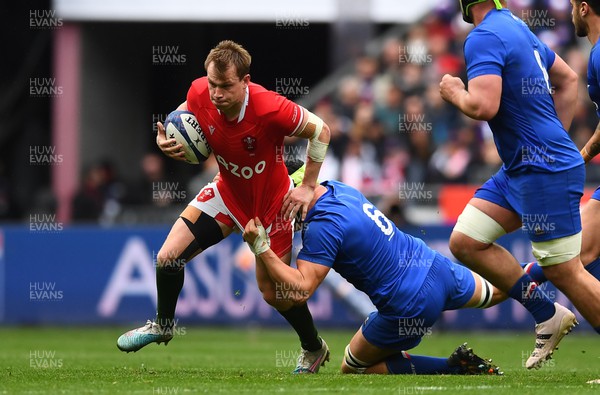 180323 - France v Wales - Guinness Six Nations - Nick Tompkins of Wales