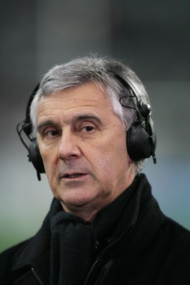 19.03.11 France v Wales ... Former Wales International player Gareth Davies. 