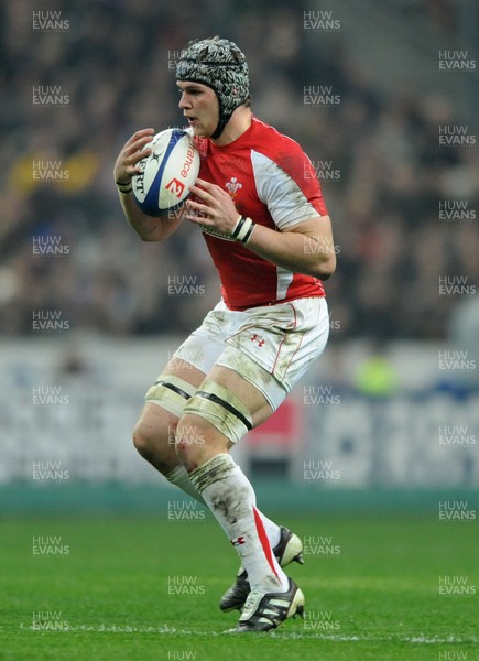 19.03.11 - France v Wales - RBS Six Nations 2011 - Dan Lydiate of Wales. 