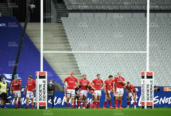 241020 - France v Wales - International Rugby Union - Dejected Wales in the posts in an empty stadium