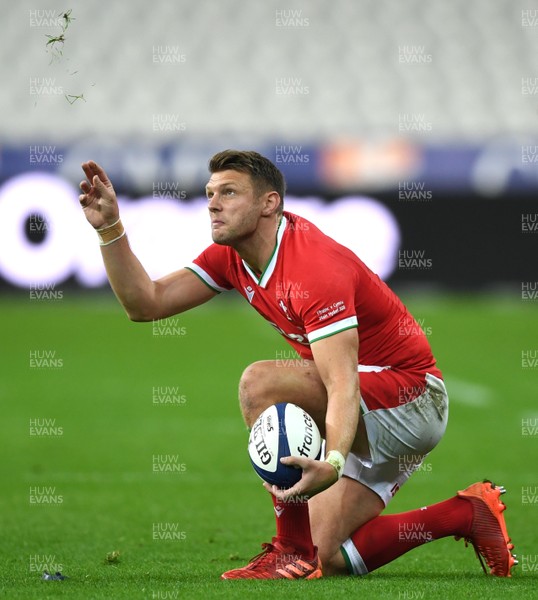 241020 - France v Wales - International Rugby Union - Dan Biggar of Wales